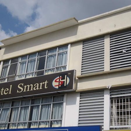 Smart Hotel Bangi Seksyen 9 Bandar Baru Bangi Exterior foto